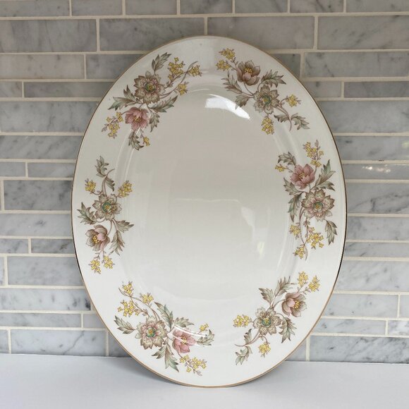 Johnson Brothers Snow White Dinnerware England Vintage Floral Oval Platter - Picture 1 of 4